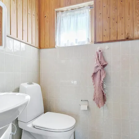 3 Bedroom Beautiful In Sydals Prázdninový dům *