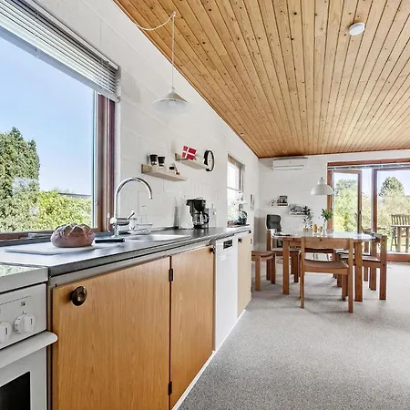 3 Bedroom Beautiful In Sydals Prázdninový dům Nedre Lysabild